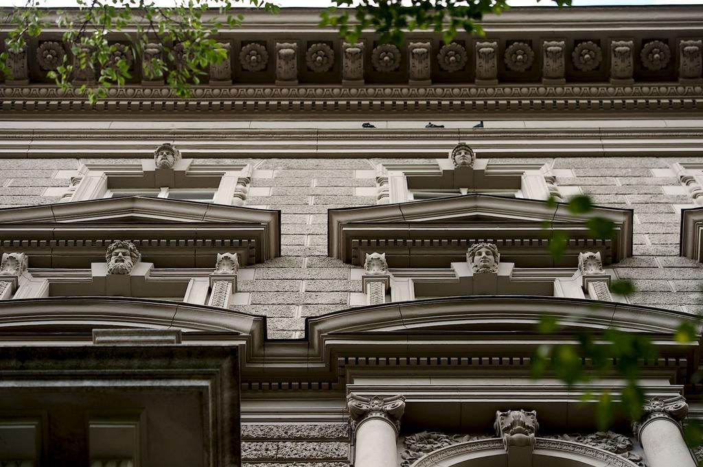 Andrassy Thai Hotel Будапеща Екстериор снимка