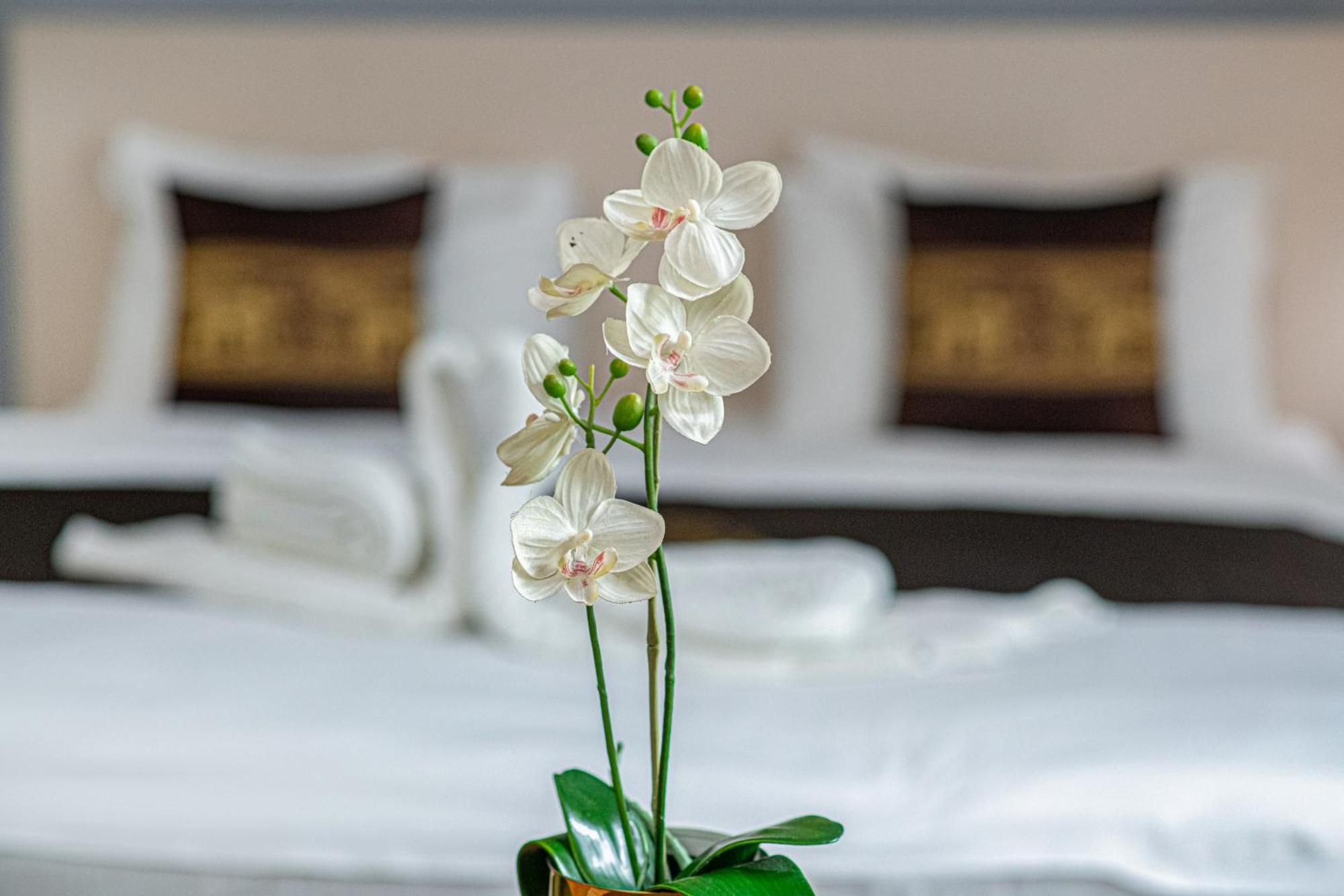 Andrassy Thai Hotel Будапеща Екстериор снимка