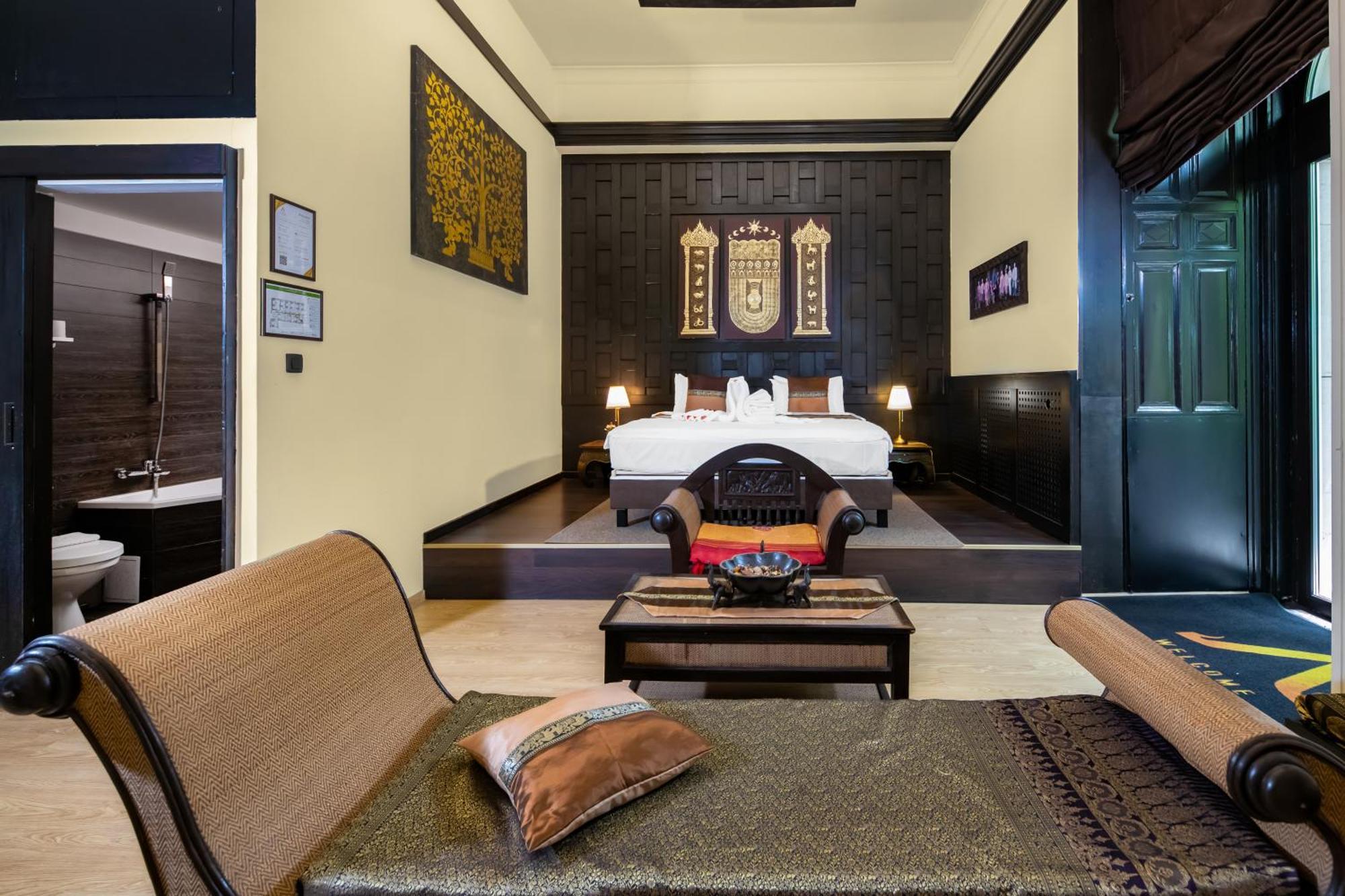 Andrassy Thai Hotel Будапеща Екстериор снимка