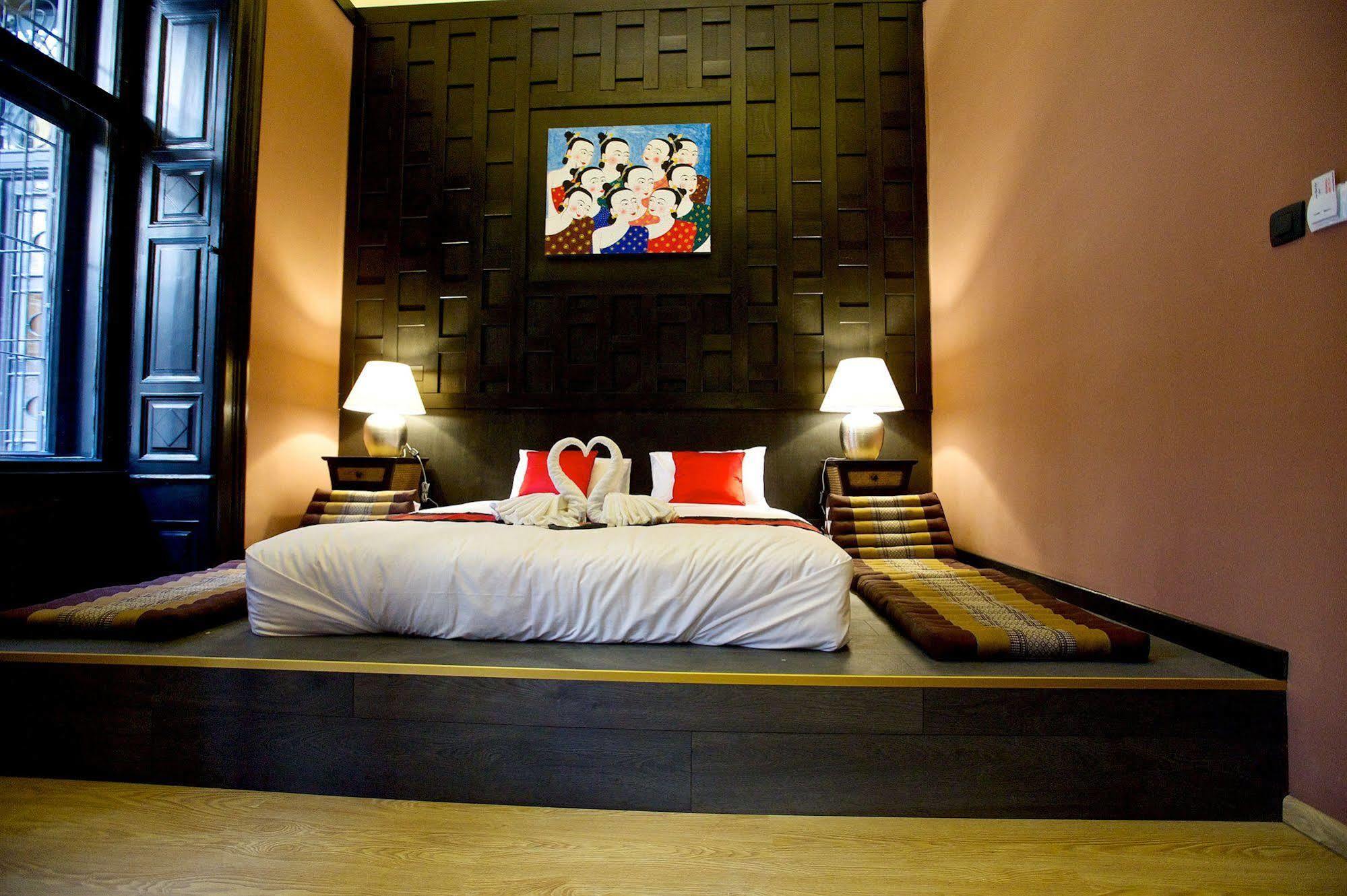 Andrassy Thai Hotel Будапеща Екстериор снимка