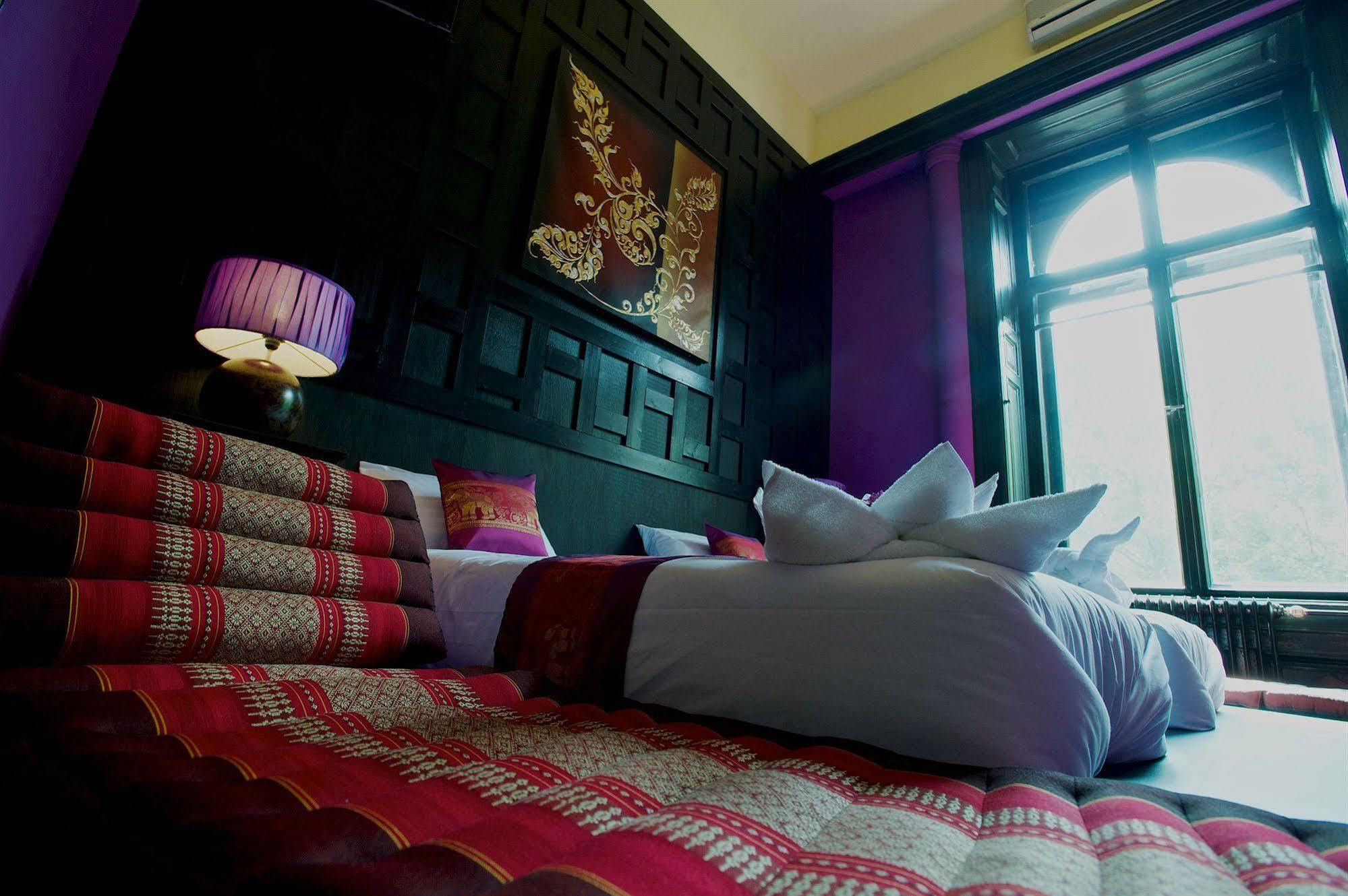 Andrassy Thai Hotel Будапеща Екстериор снимка